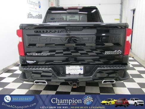 Used 2021 Chevrolet Silverado 1500 High Country AWD/4WD image 16