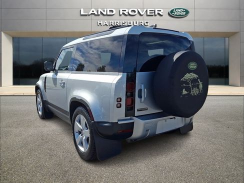 Used 2021 Land Rover Defender 90 First Edition AWD/4WD image 2