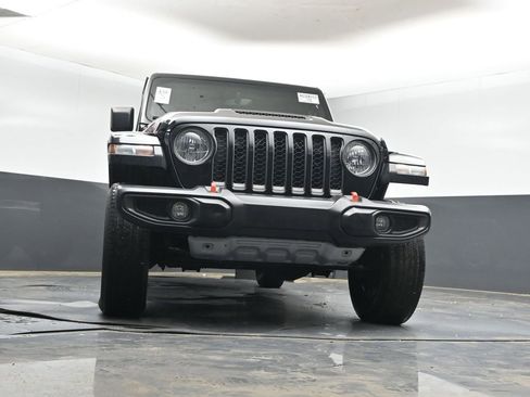 Used 2022 Jeep Gladiator Mojave w/ Trailer Tow Package AWD/4WD image 17