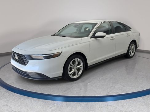 Used 2023 Honda Accord LX image 1