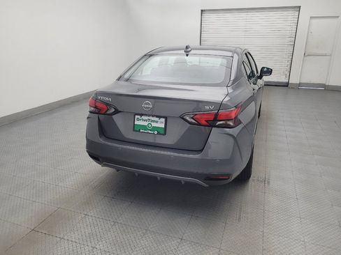 Used 2024 Nissan Versa SV FWD image 7