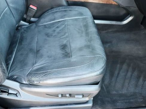 Used 2015 Chevrolet Tahoe LS image 24