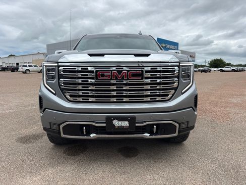 Used 2024 GMC Sierra 1500 Denali w/ Denali Reserve Package AWD/4WD image 9