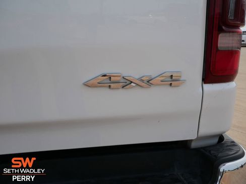 Used 2024 RAM 1500 Laramie image 9
