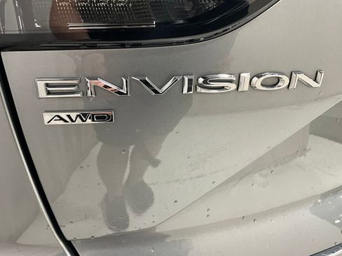 Used 2023 Buick Envision Avenir image 7