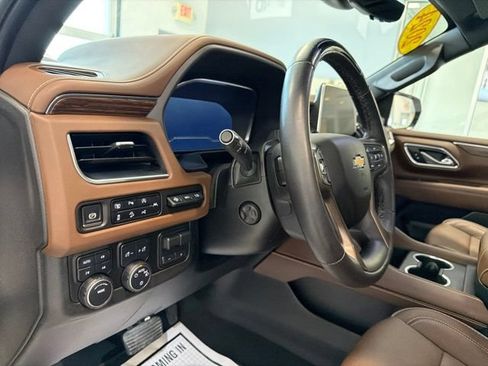Used 2024 Chevrolet Tahoe High Country w/ Advanced Technology Package AWD/4WD image 30