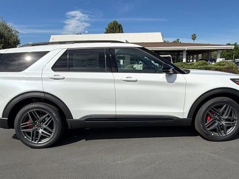 New 2026 Ford Explorer ST w/ Sun And Sound Package image 3