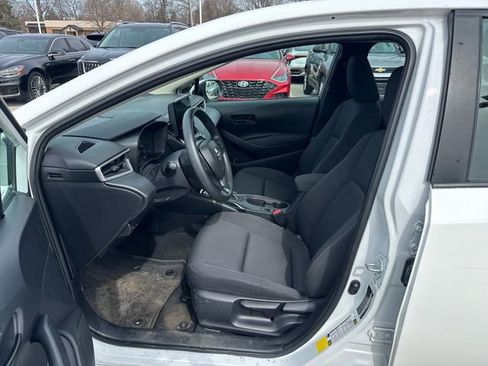 Used 2023 Toyota Corolla LE FWD image 21