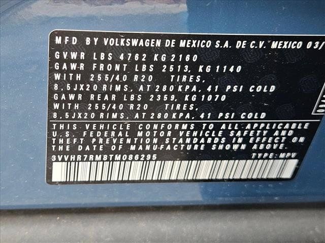 Used 2026 Volkswagen Tiguan SE R-Line FWD image 30