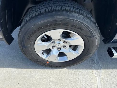 Used 2022 RAM 1500 Big Horn RWD image 18