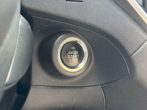 Used 2023 Subaru Ascent Premium w/ Convenience Package image 25