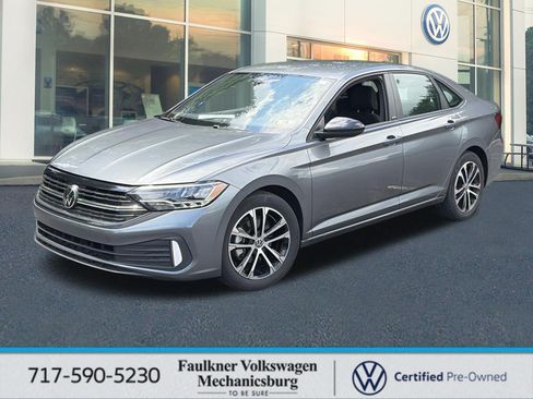 Used 2024 Volkswagen Jetta Sport FWD image 1
