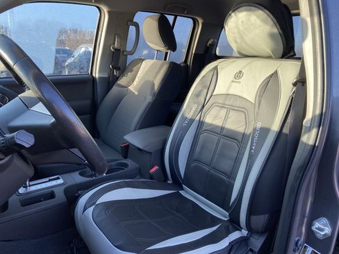 Used 2019 Nissan Frontier PRO-4X image 20