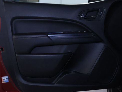 Used 2018 GMC Canyon All Terrain image 12