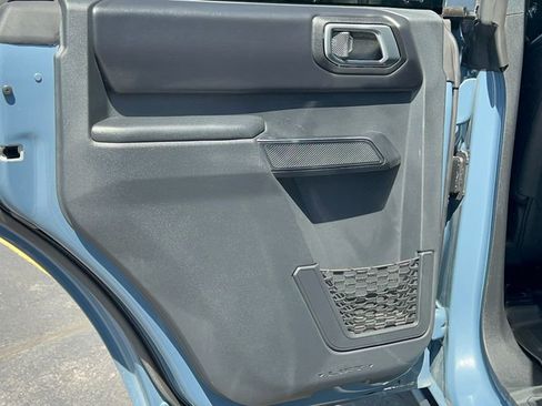 Used 2025 Ford Bronco Badlands w/ Sasquatch Package AWD/4WD image 32