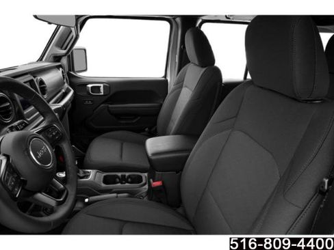 Used 2019 Jeep Wrangler Unlimited Sport S AWD/4WD image 13