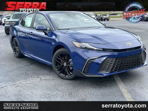 New 2026 Toyota Camry SE FWD image 1