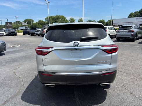 Used 2019 Buick Enclave Essence AWD/4WD image 6