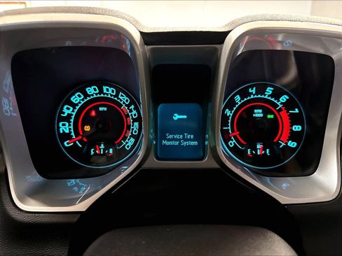 Used 2010 Chevrolet Camaro SS w/ RS Package RWD image 21
