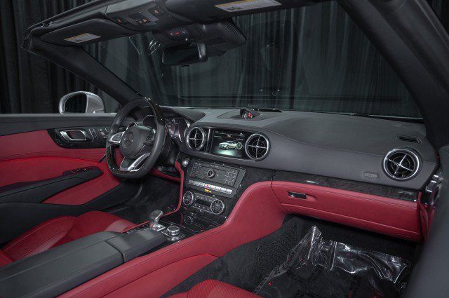 Used 2019 Mercedes-Benz SL 550 image 14