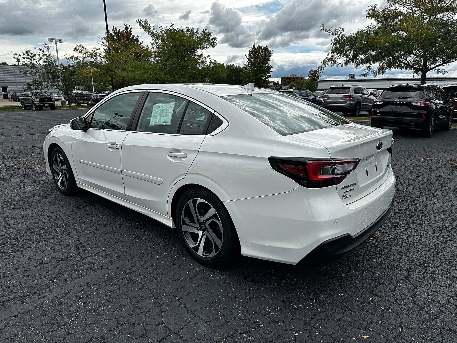 Used 2022 Subaru Legacy Limited AWD/4WD image 5