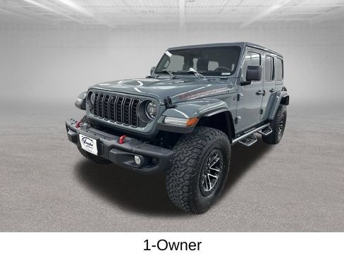 Used 2024 Jeep Wrangler Unlimited Rubicon AWD/4WD image 7