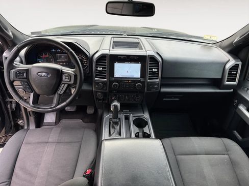 Used 2016 Ford F150 XLT w/ Equipment Group 302A Luxury AWD/4WD image 11