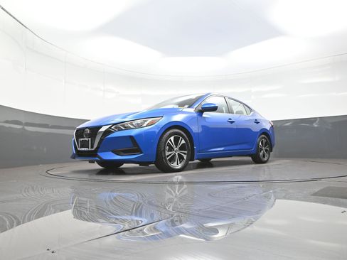 Used 2023 Nissan Sentra SV image 11