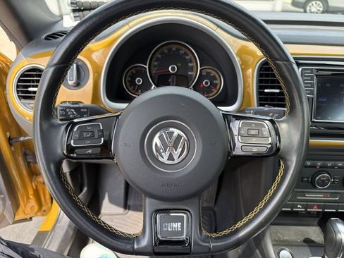 Used 2016 Volkswagen Beetle 1.8T Dune FWD image 16