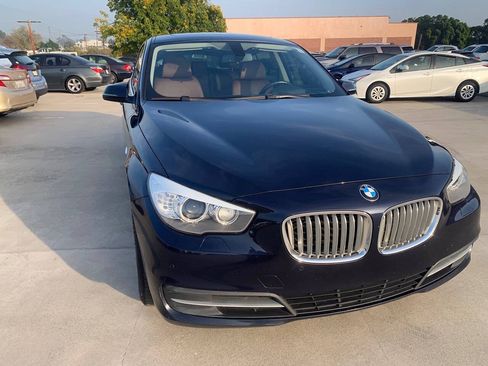 Used 2014 BMW 550i Gran Turismo RWD image 11