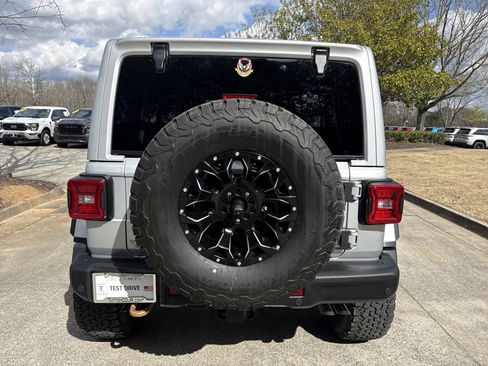 Used 2023 Jeep Wrangler Unlimited Rubicon 392 image 6