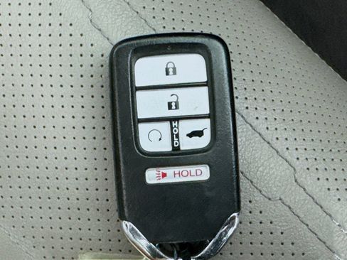 Used 2019 Honda CR-V EX-L image 37
