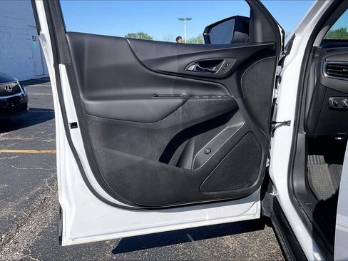 Used 2024 Chevrolet Equinox LT w/ LPO, Floor Liner Package image 25