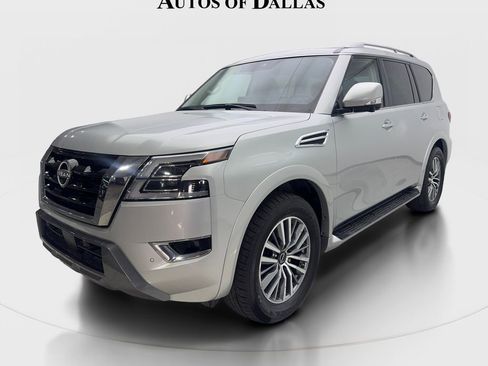 Used 2024 Nissan Armada SL AWD/4WD image 2