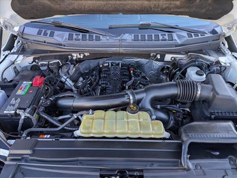 Used 2019 Ford F150 Lariat w/ Equipment Group 502A Luxury image 23