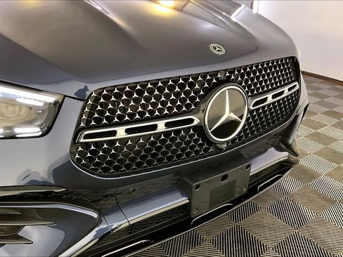 Used 2024 Mercedes-Benz GLE 450e 4MATIC image 32