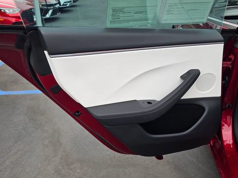 Used 2026 Tesla Model 3 Performance AWD/4WD image 21