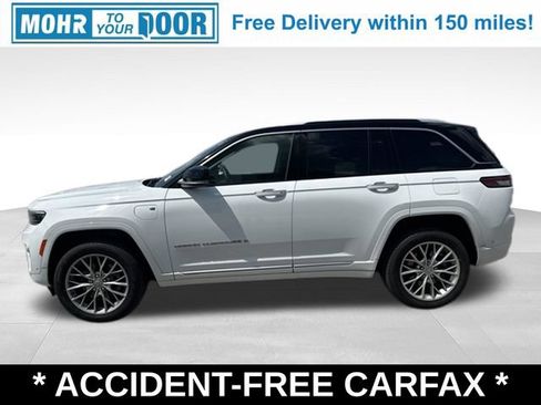 Used 2022 Jeep Grand Cherokee Summit w/ Luxury Tech Group V AWD/4WD image 13