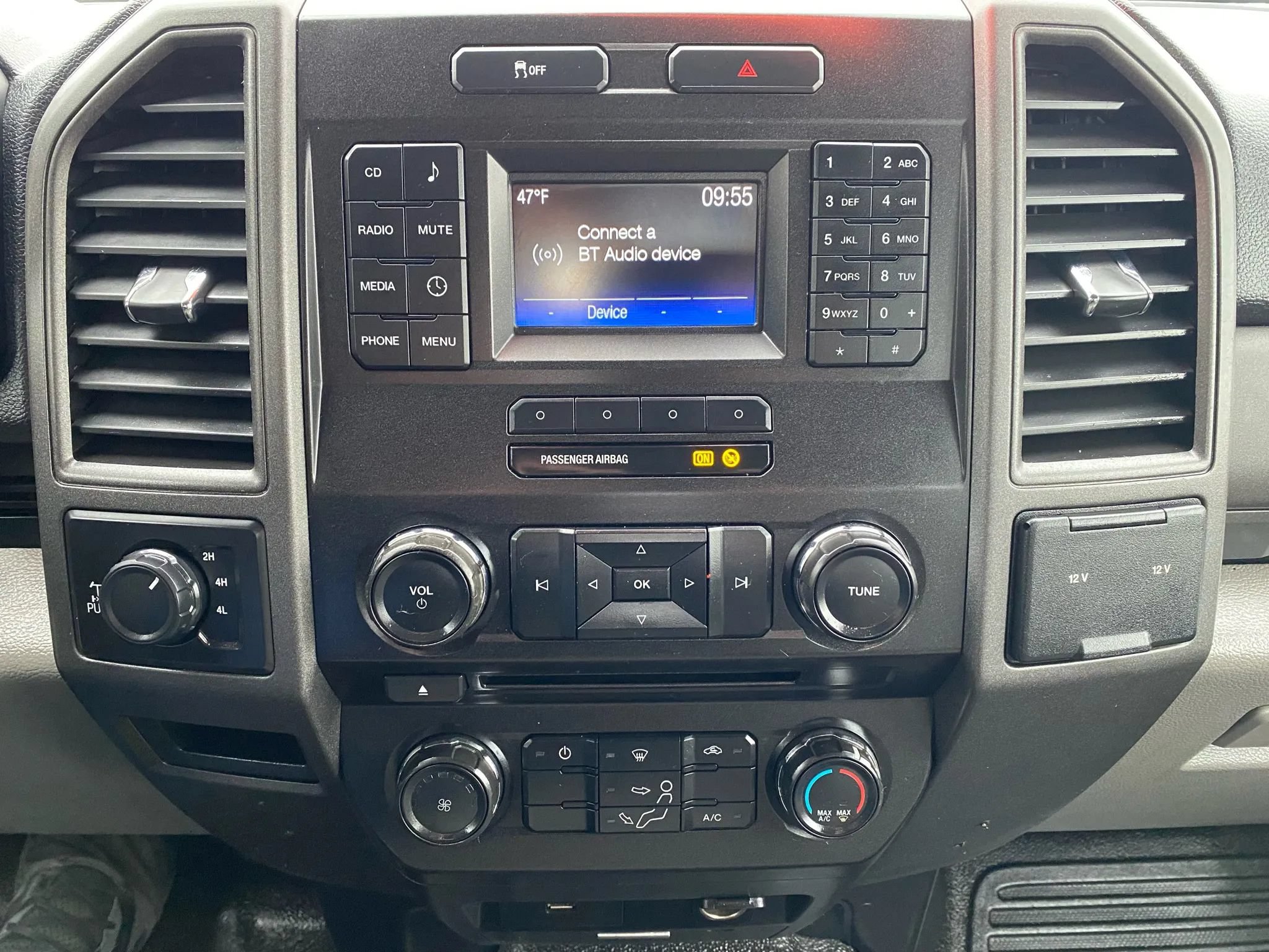 Used 2017 Ford F250 4x4 SuperCab Super Duty image 14