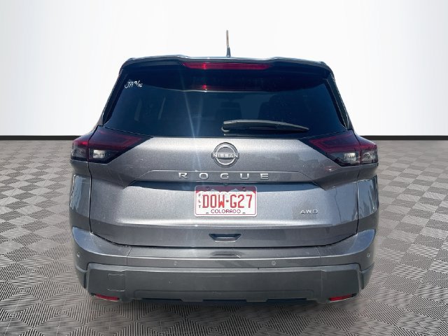 Used 2025 Nissan Rogue SV AWD/4WD image 7