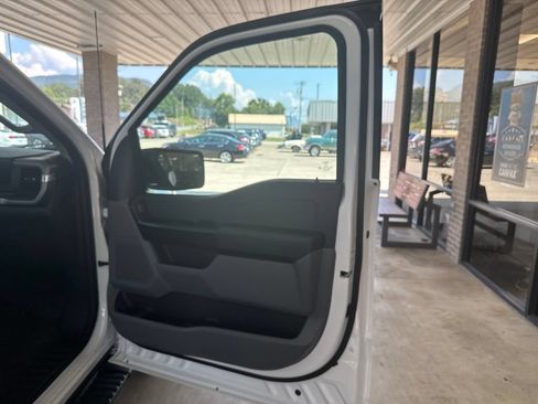 Certified 2024 Ford F150 XL AWD/4WD image 16
