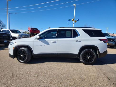 Used 2023 Chevrolet Traverse LT image 5