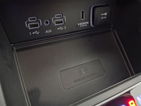 New 2025 Jeep Grand Cherokee Summit image 25