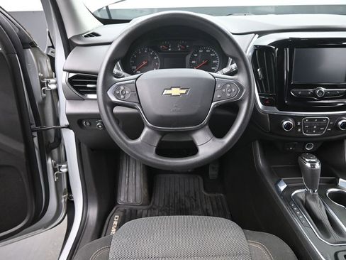 Used 2018 Chevrolet Traverse LS image 29