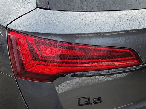 Certified 2023 Audi Q5 2.0T Premium Plus w/ Premium Plus Package image 10