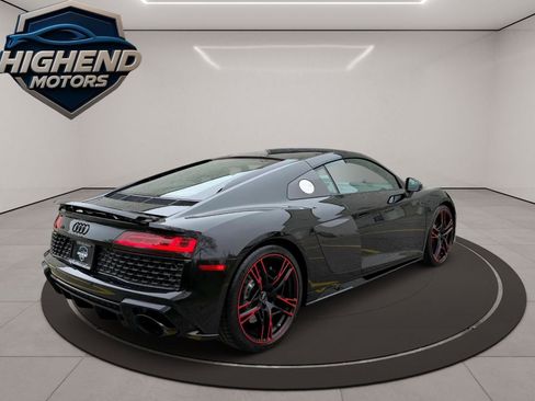 Used 2021 Audi R8 V10 RWD image 6