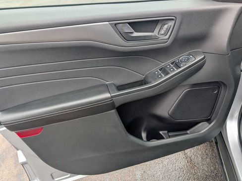 Used 2023 Ford Escape Active image 20