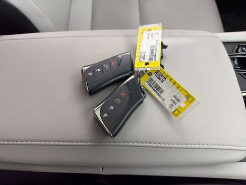 Used 2023 Lexus RX 350 Premium w/ Accessory Package (Z1) image 33
