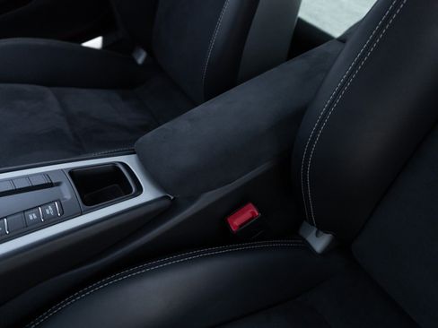 Used 2015 Porsche 911 GT3 RWD image 23