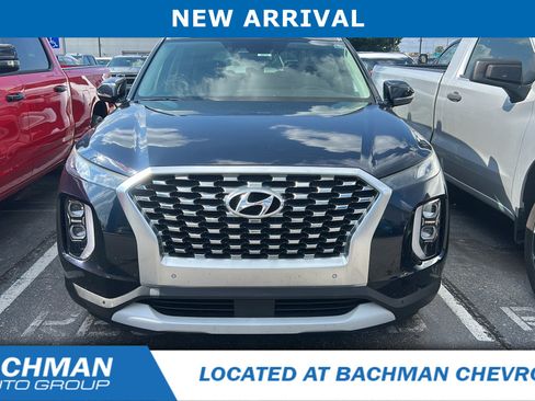Used 2020 Hyundai Palisade SEL FWD image 3